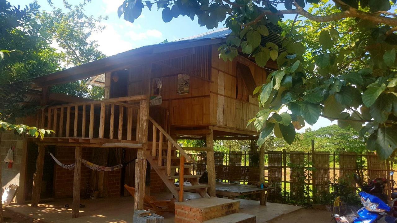 ฮ้างนาตาจันทร์ Villa Pua Luaran gambar