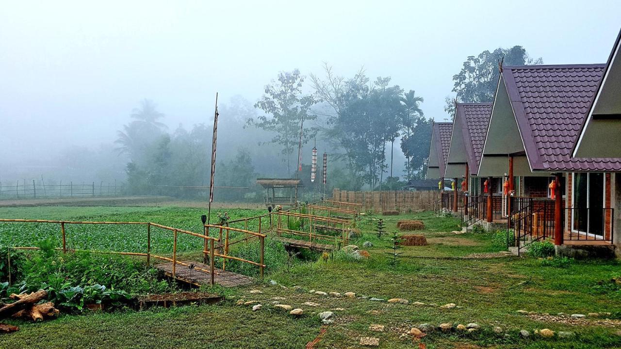 ฮ้างนาตาจันทร์ Villa Pua Luaran gambar