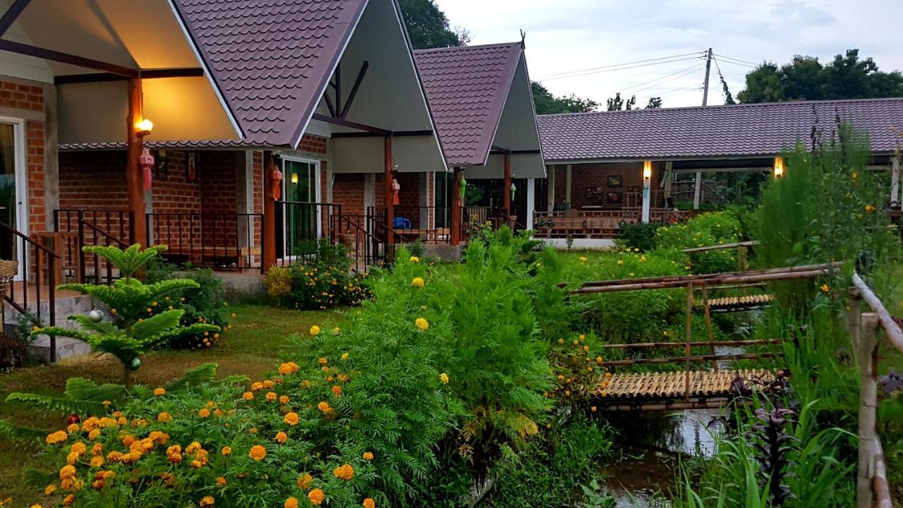 ฮ้างนาตาจันทร์ Villa Pua Luaran gambar